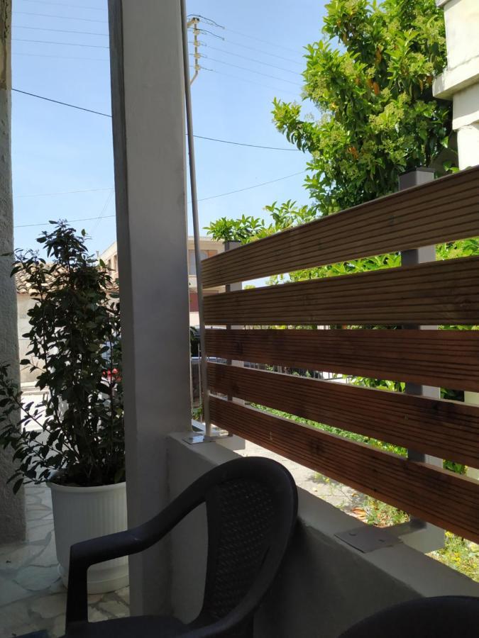 Sweet House 64B Apartment Vrachati Bagian luar foto